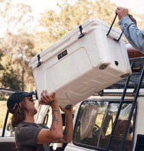 Load image into Gallery viewer, Tundra 65 - White