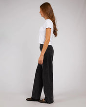 Load image into Gallery viewer, Skye Comfort Jean - Washed Black