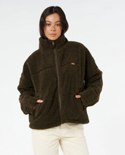 Load image into Gallery viewer, Cala Nights Sherpa Jacket - Black / Olive
