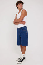 Load image into Gallery viewer, 11&#39;&#39; Relaxed Fit Carpenter Denim Short - Stone Washed Indigo
