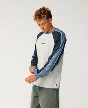 Load image into Gallery viewer, Archive Sandman Panel LS Tee. Grey Marle
