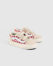 Load image into Gallery viewer, Old Skool V Chantilly  Floral - Racing Red
