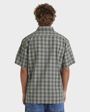 Load image into Gallery viewer, Spec Mogul SS - Forrest
