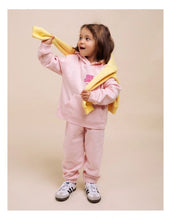 Load image into Gallery viewer, Sports Club Trackpant - Pink

