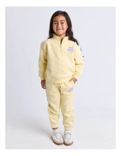Load image into Gallery viewer, Sports Club 1/4 Zip - Lemon
