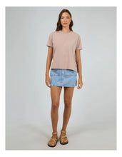 Load image into Gallery viewer, AAE Washed Tee - Fawn
