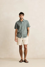 Load image into Gallery viewer, Classic Linen SS Shirt - Silver Pine
