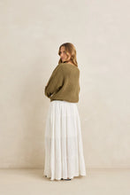 Load image into Gallery viewer, Classic Knit Jumper - Olive
