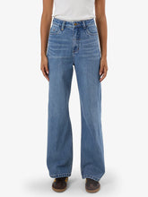 Load image into Gallery viewer, Cherry Stretch Jean - Dark Dust Blue
