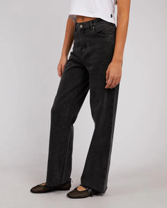 Skye Comfort Jean - Washed Black