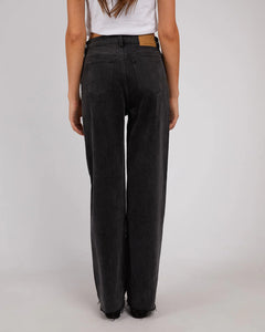 Skye Comfort Jean - Washed Black