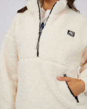 Load image into Gallery viewer, Amara Quarter Zip Teddy - White
