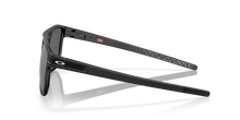 Load image into Gallery viewer, Latch Beta - Matte Black / Prizm Black Polarized
