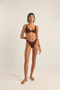 Amazon Panelled Underwire Top - Chocolate