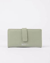 Load image into Gallery viewer, Essence Flap Wallet - Fig Green
