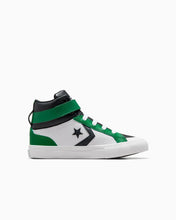 Load image into Gallery viewer, Kids Pro Blaze Strap Hi - White Green Black
