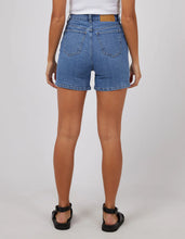 Load image into Gallery viewer, Mila Short Comfort - Mid Blue
