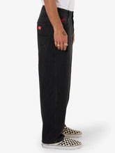 Load image into Gallery viewer, Big Lounger jean - Washed Black
