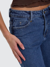 Load image into Gallery viewer, Nicole Jean - Vintage Rinse Blue
