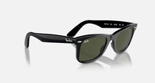 Load image into Gallery viewer, Wayfarer Black - G-15 Green
