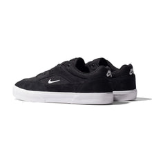 Load image into Gallery viewer, Nike SB Malor - Black White Black
