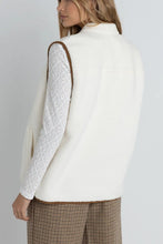 Load image into Gallery viewer, Aria Sherpa Vest - Vintage White
