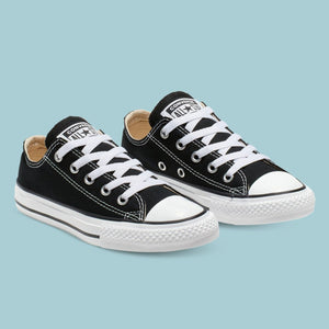 Chuck Taylor All Star Canvas Low Youth - Black/White