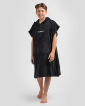 Load image into Gallery viewer, Youth OAO Hooded Towel - Black
