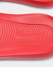 Load image into Gallery viewer, Nike Victori One Slide - University Red
